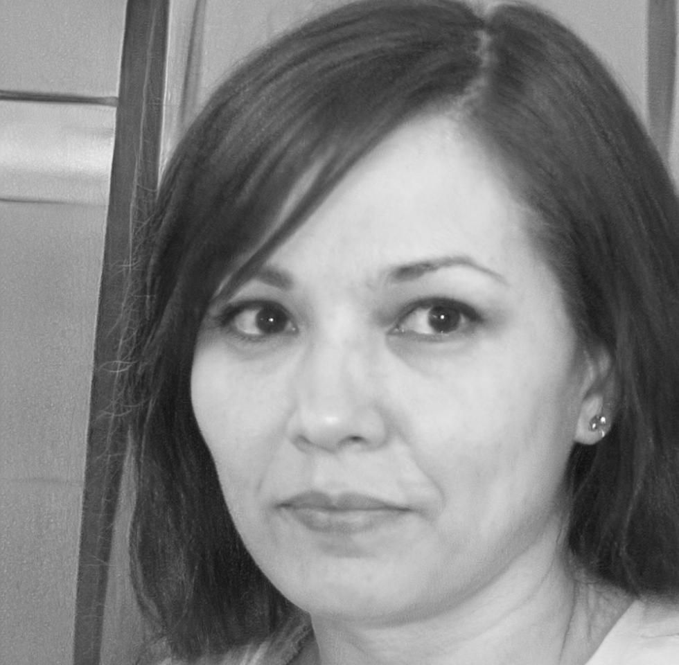 Portrait Dozentin Eleni Papadopoulos für Konfliktmanagement